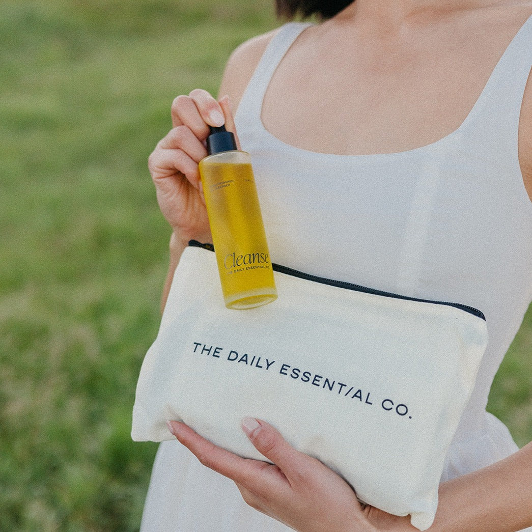 The Clean Duo // Oil Cleansing Kit – The Daily Essential Co.