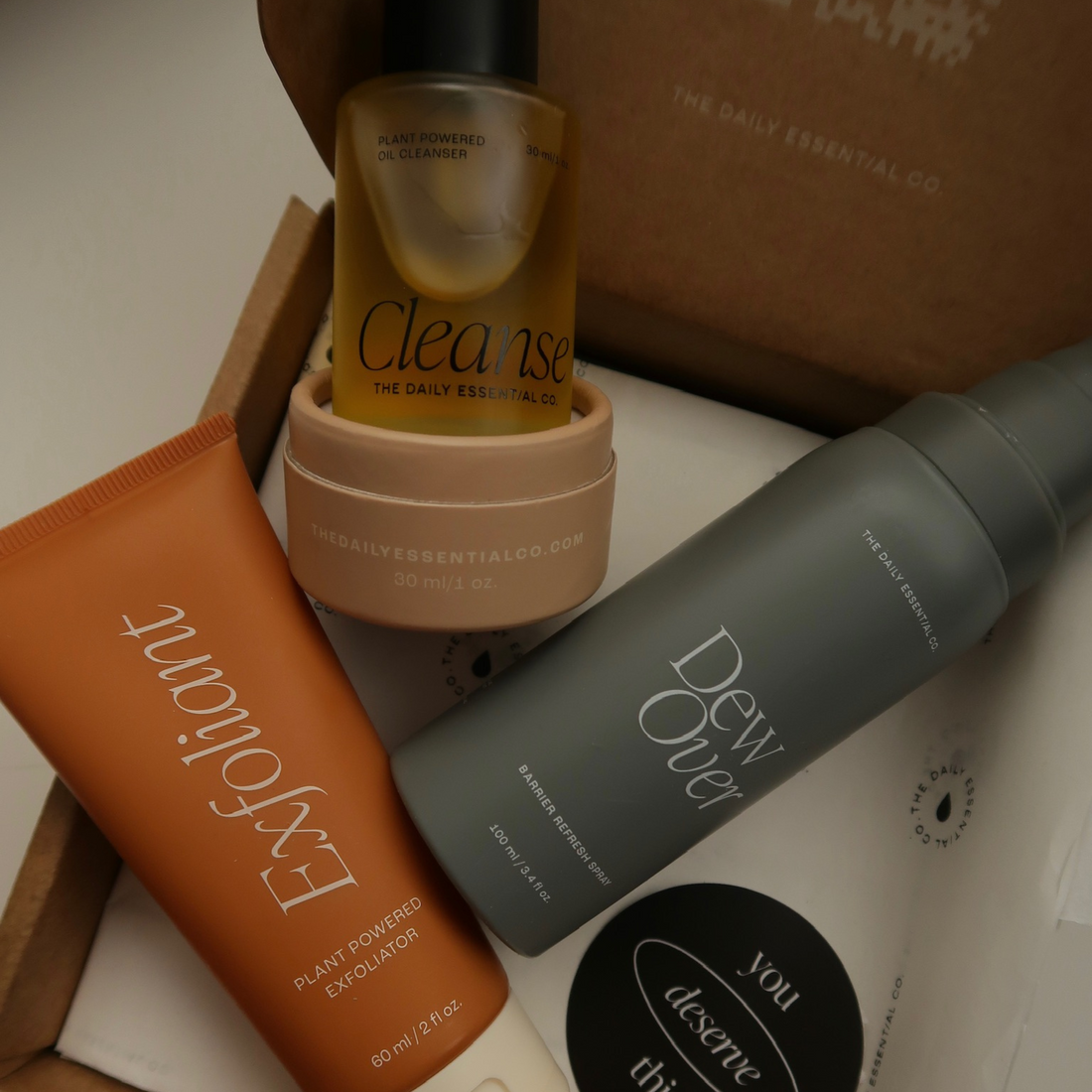 Bon Voyage // Summer Travel Essentials